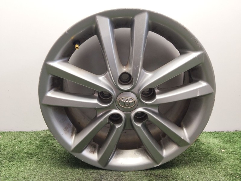 Recambio de llanta para toyota auris (_e15_) 1.4 d-4d (nde150_) referencia OEM IAM 42611YY250  16´´PULGADAS