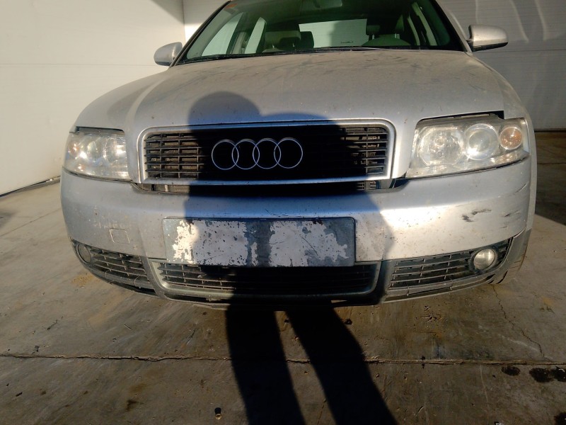 Recambio de paragolpes delantero para audi a4 b6 (8e2) 1.9 tdi referencia OEM IAM   