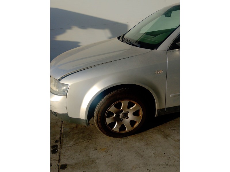 Recambio de aleta delantera izquierda para audi a4 b6 (8e2) 1.9 tdi referencia OEM IAM   