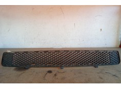 Recambio de rejilla paragolpes central para mercedes-benz clase c (w204) c 220 cdi (204.008) referencia OEM IAM A2048852123  