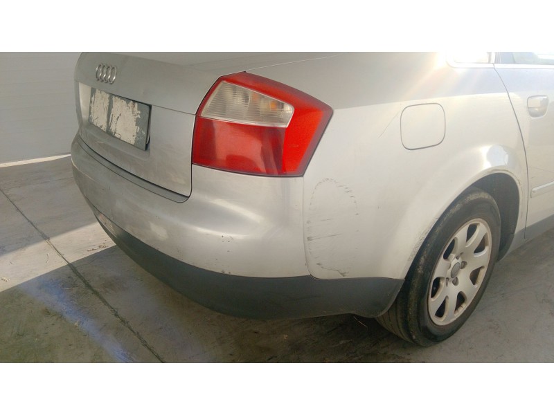 Recambio de paragolpes trasero para audi a4 b6 (8e2) 1.9 tdi referencia OEM IAM   