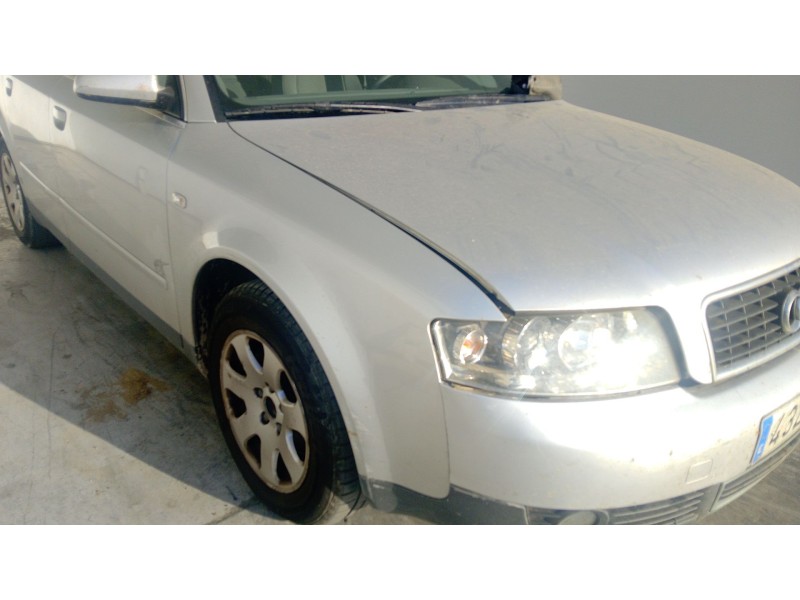 Recambio de aleta delantera derecha para audi a4 b6 (8e2) 1.9 tdi referencia OEM IAM   