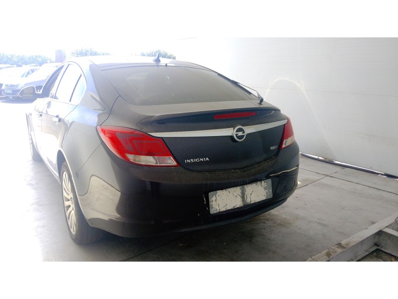 opel insignia a (g09) del año 2011