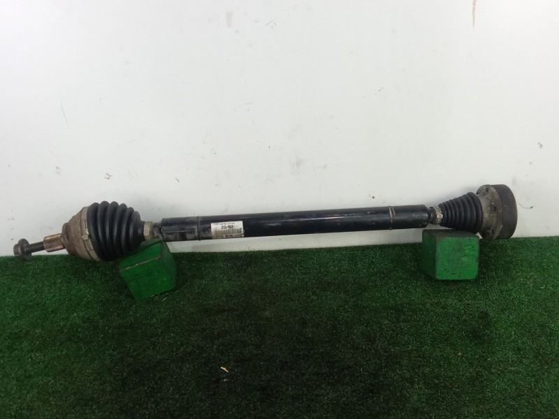 Recambio de transmision delantera derecha para volkswagen passat b6 (3c2) 2.0 tdi referencia OEM IAM 1K0407272QN LONGITUD: 83CM 