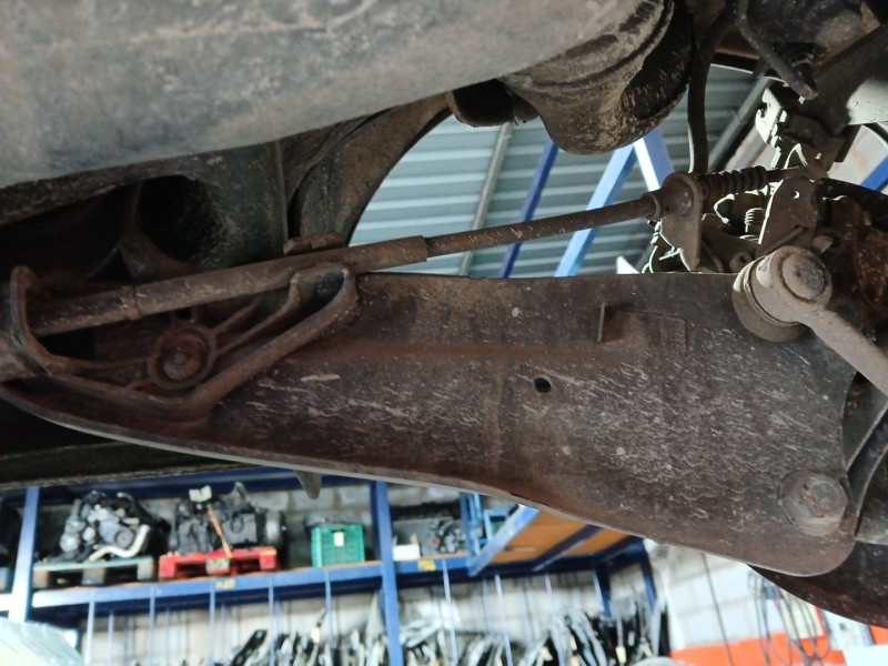 Recambio de brazo suspension inferior trasero derecho para volkswagen golf vi (5k1) 1.6 tdi referencia OEM IAM   