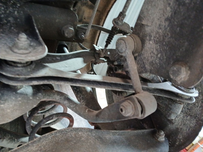 Recambio de brazo suspension inferior trasero izquierdo para volkswagen golf vi (5k1) 1.6 tdi referencia OEM IAM   