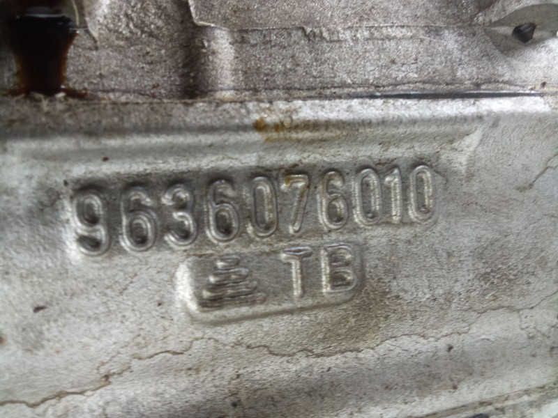 Recambio de culata para citroën c3 pluriel (hb_) 1.6 referencia OEM IAM 9636076010  