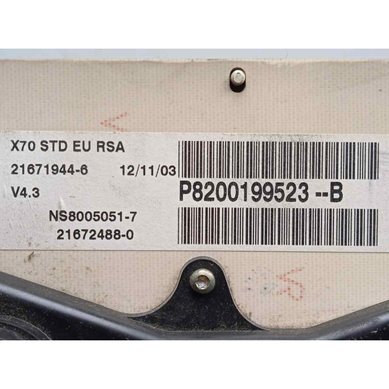Recambio de cuadro instrumentos para renault master ii phase 2 caja cerrada 2.5 diesel referencia OEM IAM 8200199523-8200199523B