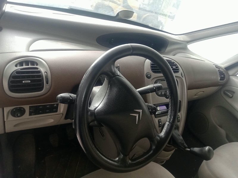 citroën xsara picasso (n68) del año 2005