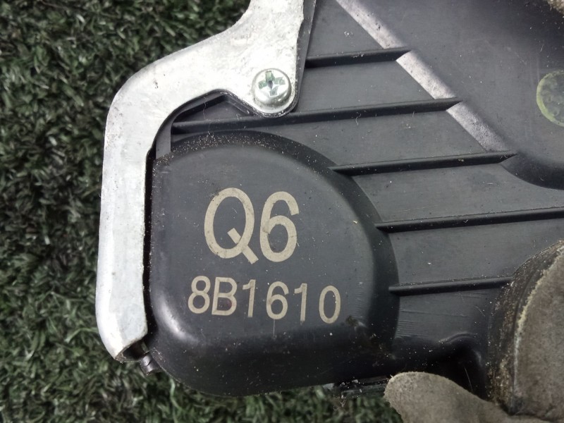 Recambio de cerradura puerta delantera izquierda para lexus is ii (_e2_) 220d (ale20) referencia OEM IAM Q68B1610 10.PINES 