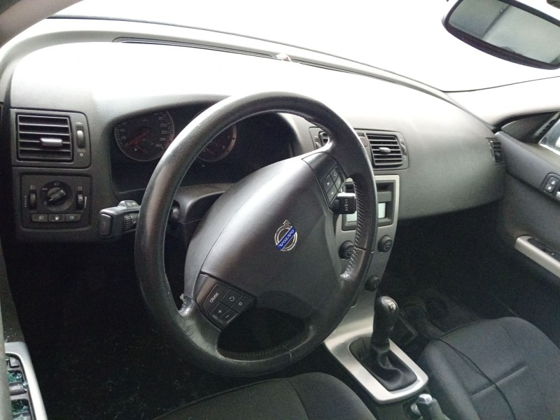 volvo s40 ii (544) del año 2004