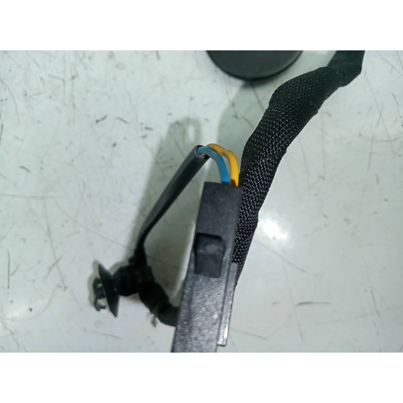 Recambio de enganche cinturon trasero derecho para seat leon (5f1) 1.6 tdi referencia OEM IAM 5F0857756YLZ  