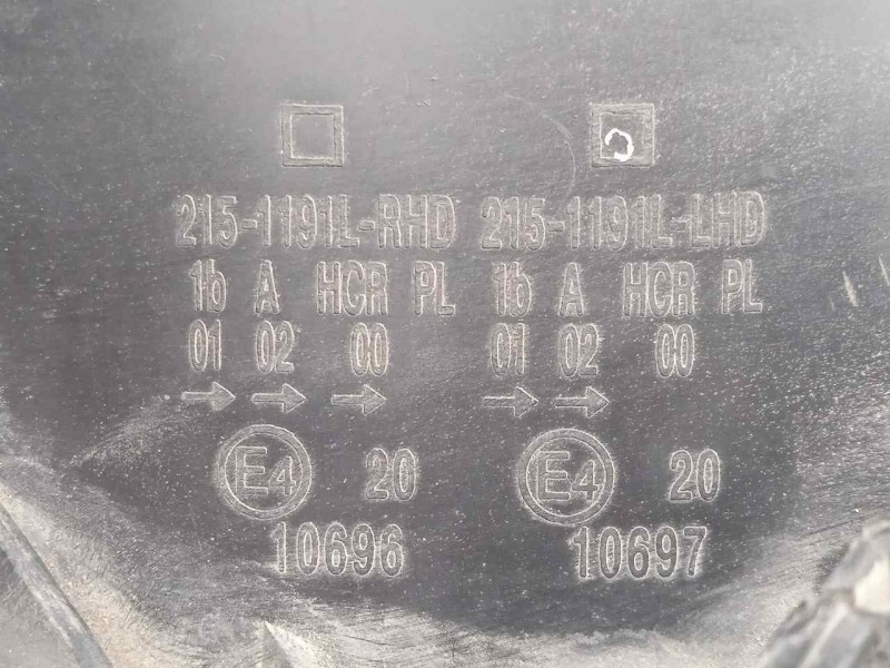 Recambio de faro izquierdo para nissan primera berlina (p12) 1.9 16v turbodiesel cat referencia OEM IAM 26060AU800  