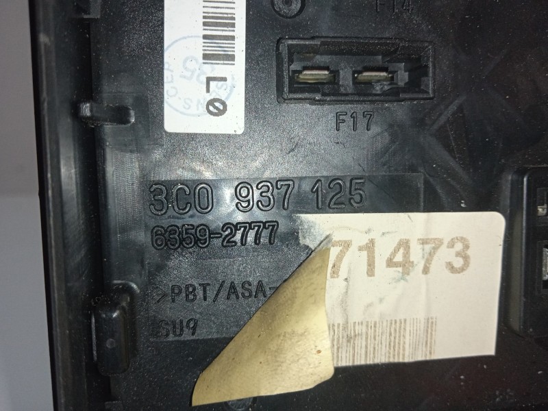 Recambio de caja reles / fusibles para volkswagen passat berlina (3c2) 2.0 tdi referencia OEM IAM 3C0937125-63592777  