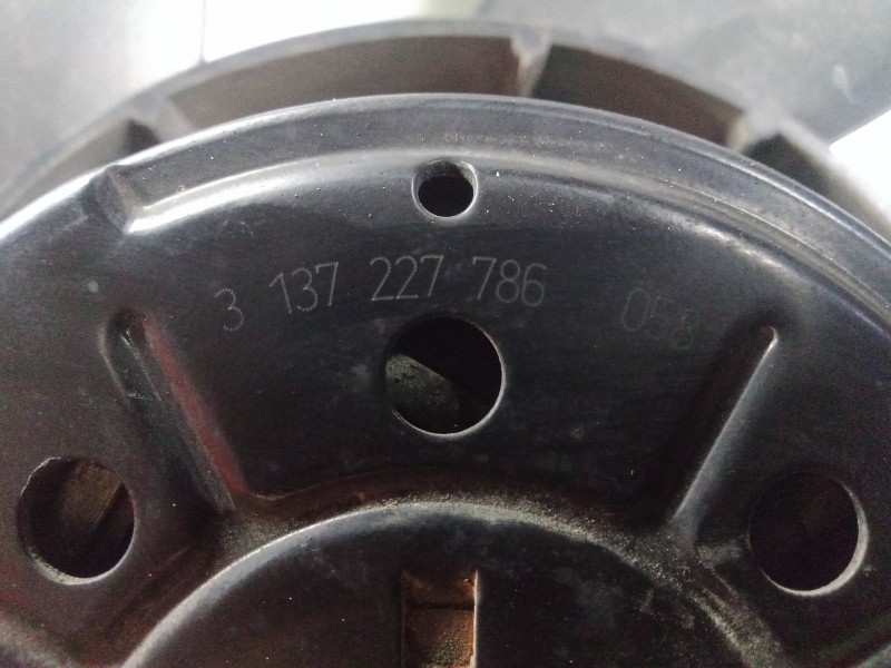 Recambio de electroventilador para bmw serie 3 berlina (e46) 325xi referencia OEM IAM 3137227786-972161304  