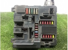 Recambio de caja reles / fusibles para renault megane ii (bm0/1_, cm0/1_) 1.9 dci (bm0g, cm0g) referencia OEM IAM 8200306033B - 