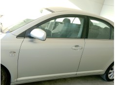 Recambio de puerta delantera izquierda para toyota avensis sedán (_t25_) 2.0 d-4d (cdt250_) referencia OEM IAM   