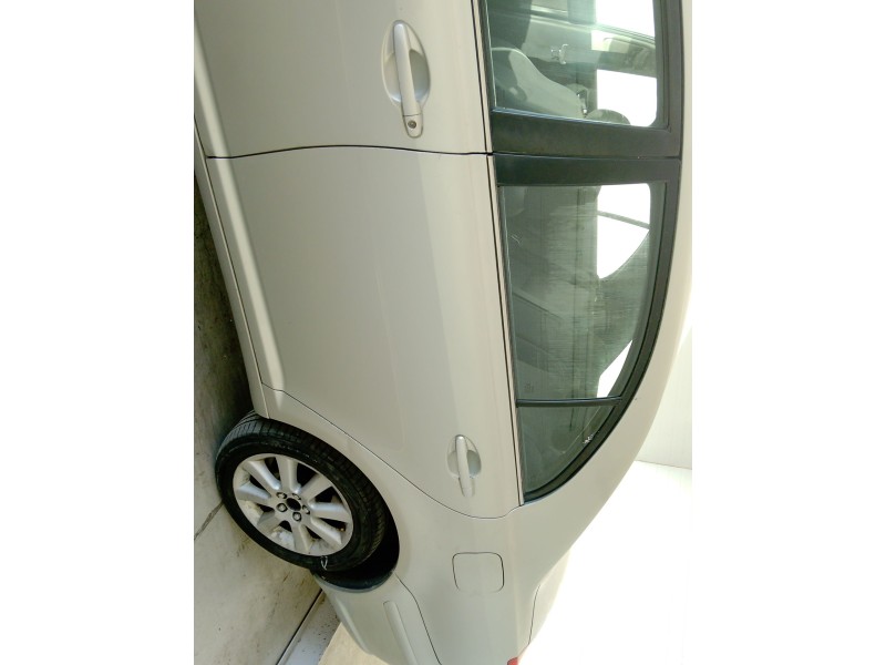 Recambio de puerta trasera izquierda para toyota avensis sedán (_t25_) 2.0 d-4d (cdt250_) referencia OEM IAM   