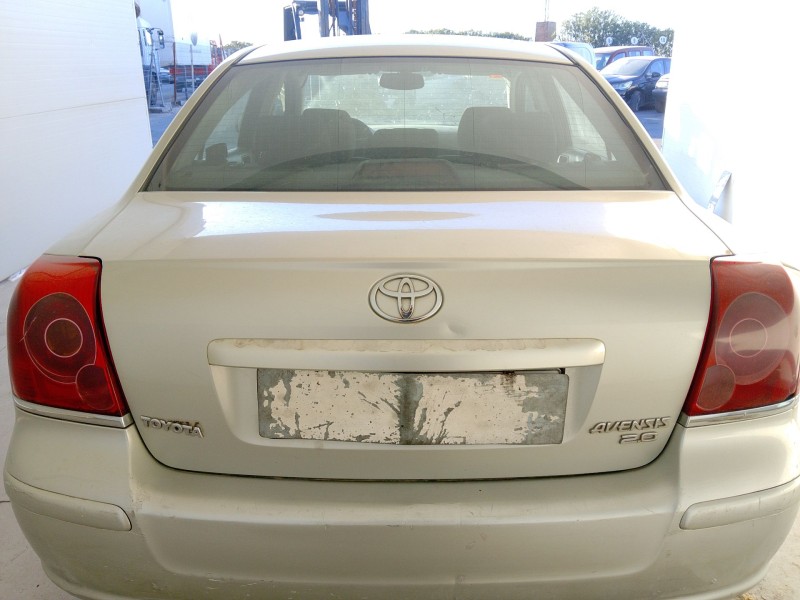 Recambio de porton trasero para toyota avensis sedán (_t25_) 2.0 d-4d (cdt250_) referencia OEM IAM   