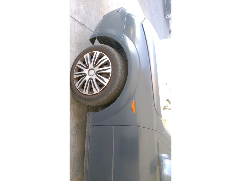 Recambio de aleta delantera izquierda para ford mondeo iii sedán (b4y) 1.8 16v referencia OEM IAM   