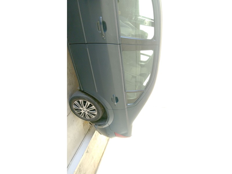Recambio de puerta trasera izquierda para ford mondeo iii sedán (b4y) 1.8 16v referencia OEM IAM   
