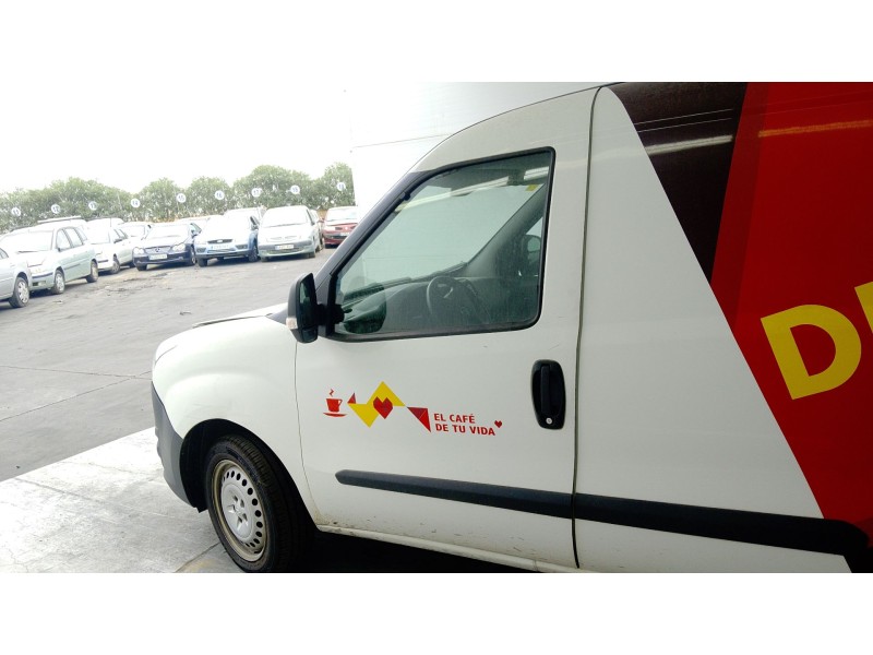 Recambio de puerta delantera izquierda para opel combo furgón/monospace (x12) 1.6 cdti (b05) referencia OEM IAM   
