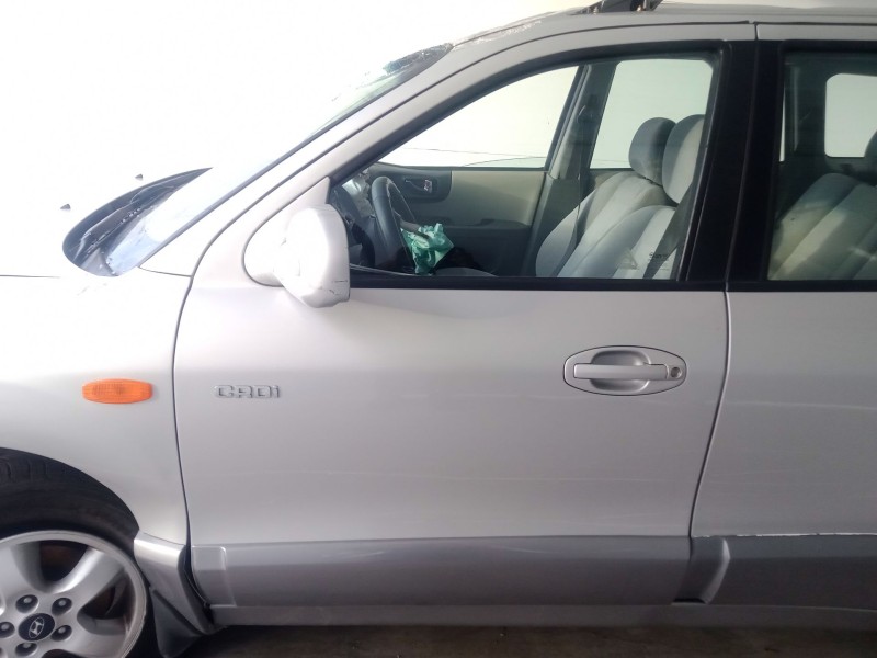 Recambio de puerta delantera izquierda para hyundai santa fé i (sm) 2.0 crdi 4x4 referencia OEM IAM   