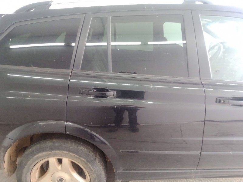 Recambio de puerta trasera derecha para ssangyong kyron 2.0 xdi referencia OEM IAM   