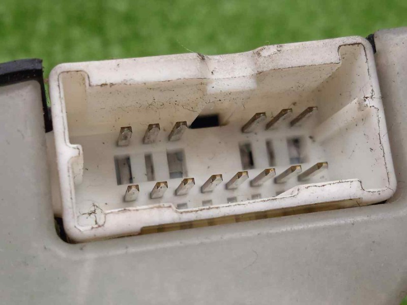 Recambio de mando limpia para nissan navara pick-up (d40m) 2.5 dci diesel cat referencia OEM IAM 25260EA001  