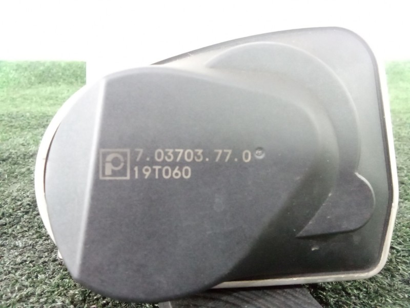 Recambio de caja mariposa para seat leon (1m1) 1.6 16 v referencia OEM IAM 703703770 - 19T060  