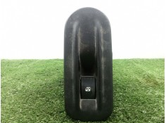 Recambio de mando elevalunas delantero derecho para renault master ii furgoneta (fd) 2.5 dci 100 (fd0u, fd0v) referencia OEM IAM