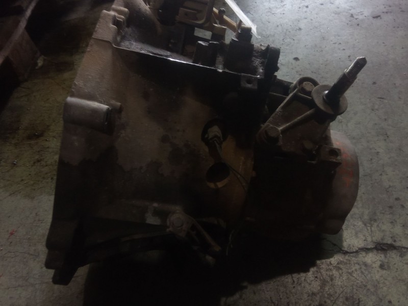 Recambio de caja cambios para citroën c4 i (lc_) 1.6 hdi referencia OEM IAM 20DM75  