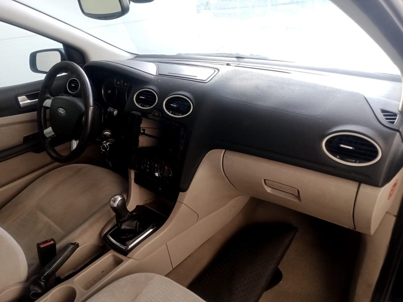 ford focus ii sedán (db_, fch, dh) del año 2006