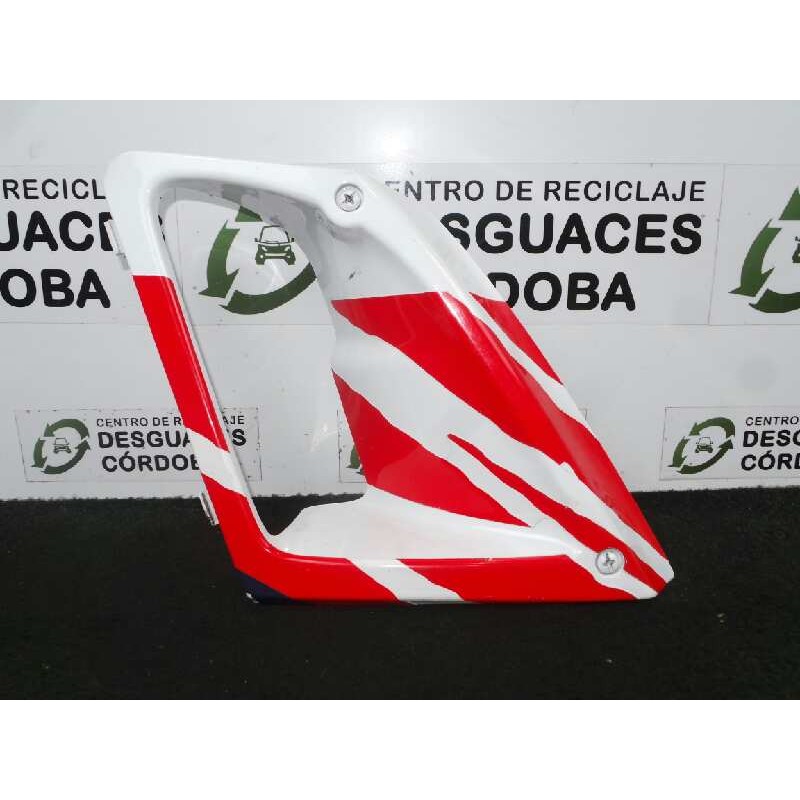 Recambio de carenado izquierdo para honda cbr 600 f / cbr 600 rr referencia OEM IAM 64355MV9A0000-64356MV9A3000  