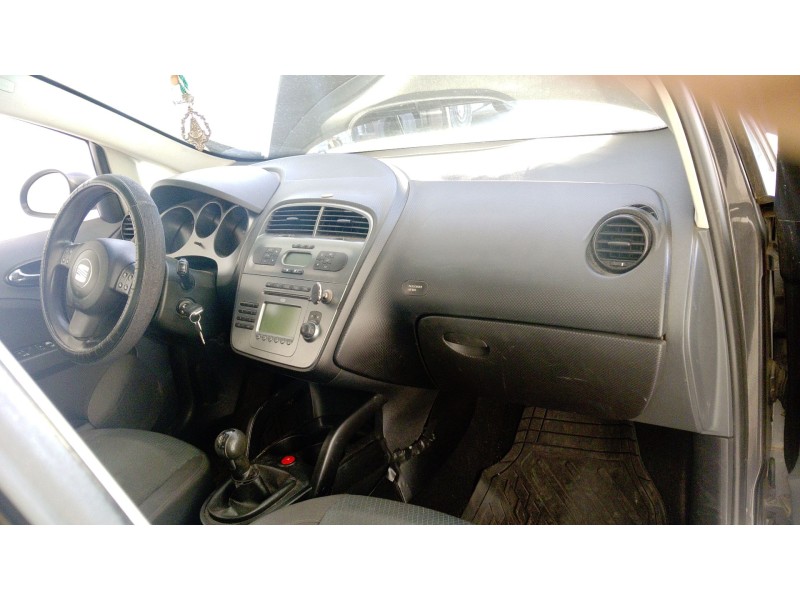 seat toledo iii (5p2) del año 2006