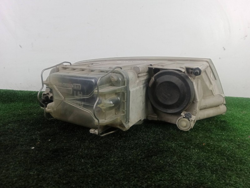 Recambio de faro izquierdo para skoda octavia ii (1z3) 1.9 tdi referencia OEM IAM  04-09 HALOGENO