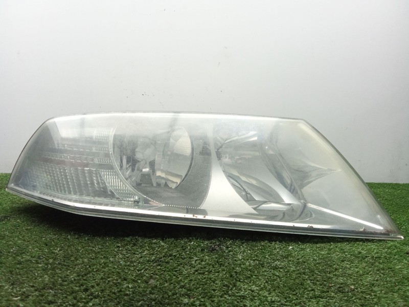 Recambio de faro derecho para skoda octavia ii (1z3) 1.9 tdi referencia OEM IAM  04-09 HALOGENO