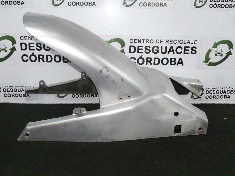 Recambio de paso rueda trasero izquierdo para honda cbr 600 f / cbr 600 rr referencia OEM IAM 80201MV90000  