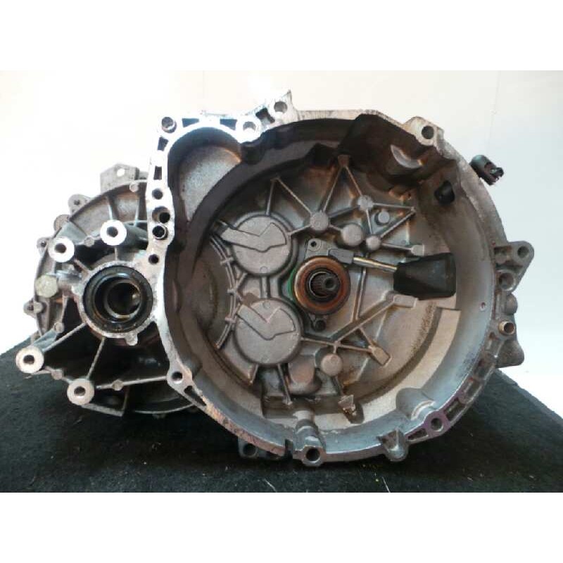 Recambio de caja cambios para volvo s40 berlina 1.9 diesel cat referencia OEM IAM P30616126126-M5612 MANUAL 5 VELOCIDADES