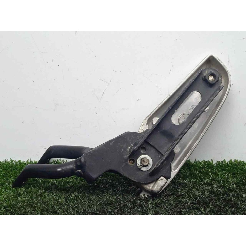 Recambio de estribo para honda pcx 125 referencia OEM IAM 50720KWN900 DERECHO 