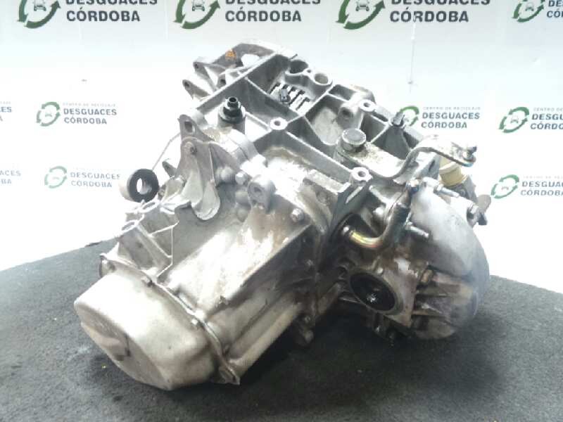 Recambio de caja cambios para citroën xantia berlina 1.9 turbodiesel referencia OEM IAM 20TB98 5.VELOCIDADES MANUAL