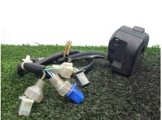Recambio de interruptor para honda pcx 125 referencia OEM IAM  MANDOS.PUÑO.IZQUIERDO LUCES - CLAXON - INTERMITENTES 2
