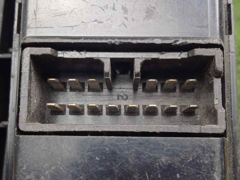 Recambio de mando elevalunas delantero izquierdo para mitsubishi santamo (hyundai) 2.0 cat referencia OEM IAM   