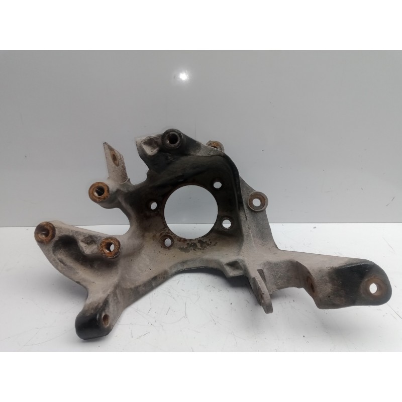 Recambio de mangueta trasera derecha para ford kuga (cbv) 2.0 tdci cat referencia OEM IAM 8V415A970AB  