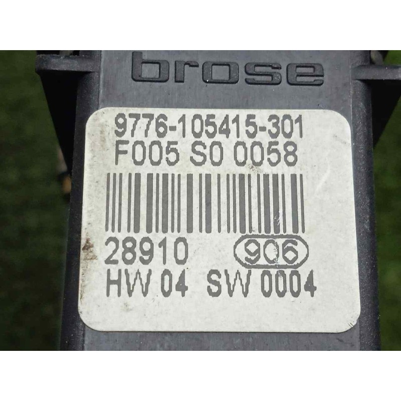 Recambio de motor elevalunas delantero derecho para seat leon (1m1) 1.9 tdi referencia OEM IAM 9776105415301-F005S00058  