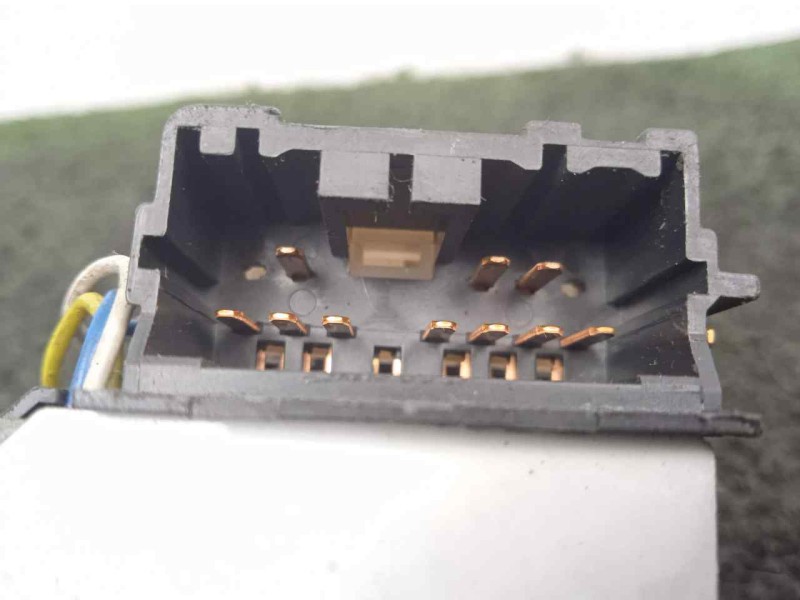 Recambio de mando limpia para mitsubishi galloper (hyundai) 2.5 turbodiesel referencia OEM IAM  10.PIN LIMPIA TRASERO