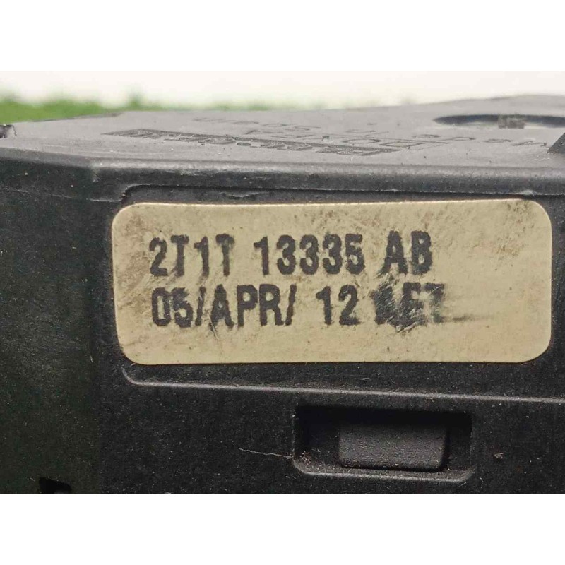 Recambio de mando luces para ford transit connect (tc7) 1.8 tdci cat referencia OEM IAM 2T1T13335AB  