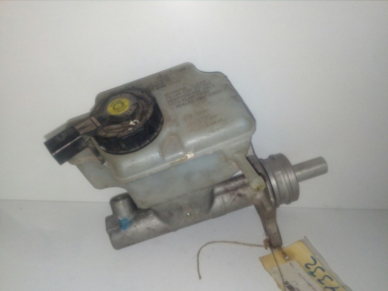 Recambio de bomba freno para volkswagen golf plus 5m1 referencia OEM IAM 0204Y21511  BOSCH