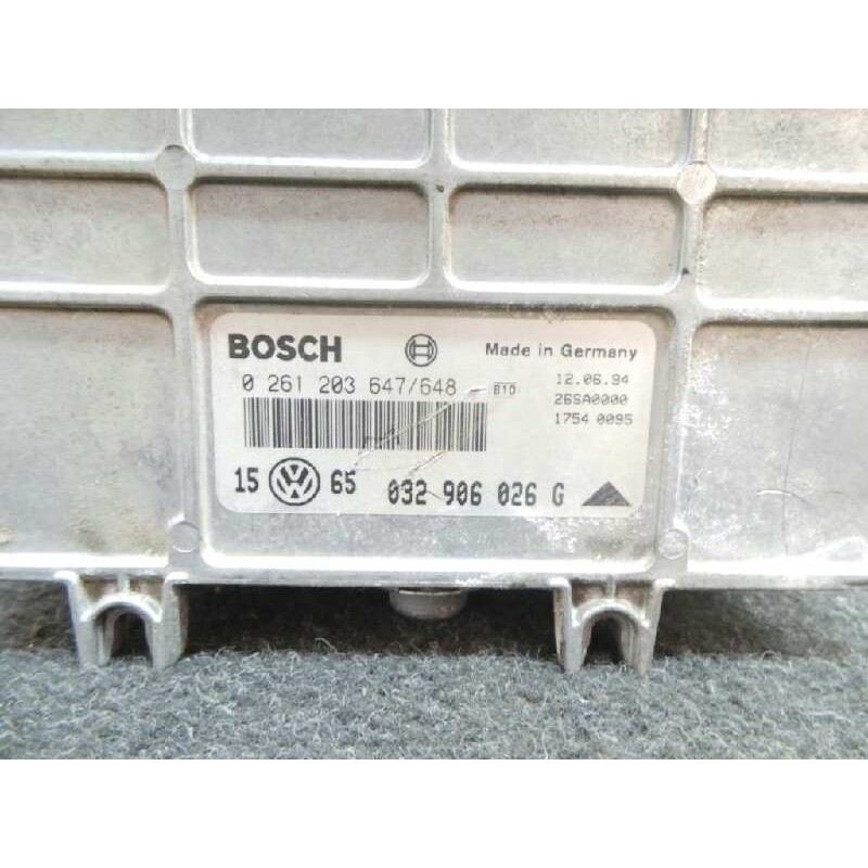 Recambio de centralita motor uce para volkswagen golf iii berlina (1h1) 1.6 referencia OEM IAM 0261203647/648-032906026G BOSCH 