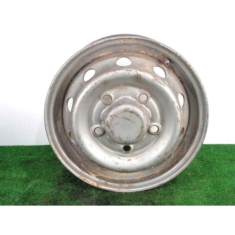 Recambio de llanta para nissan trade 2.8d referencia OEM IAM R16-5X160-5.5-ET? R16 ACERO